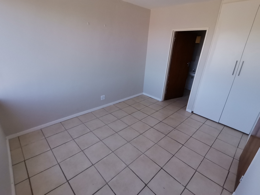 To Let 1 Bedroom Property for Rent in Amalinda Eastern Cape